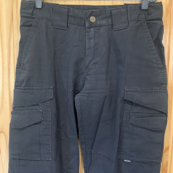 True Spec‎ Women’s EMS Black Pants. Size 6 (565) - Picture 14 of 16